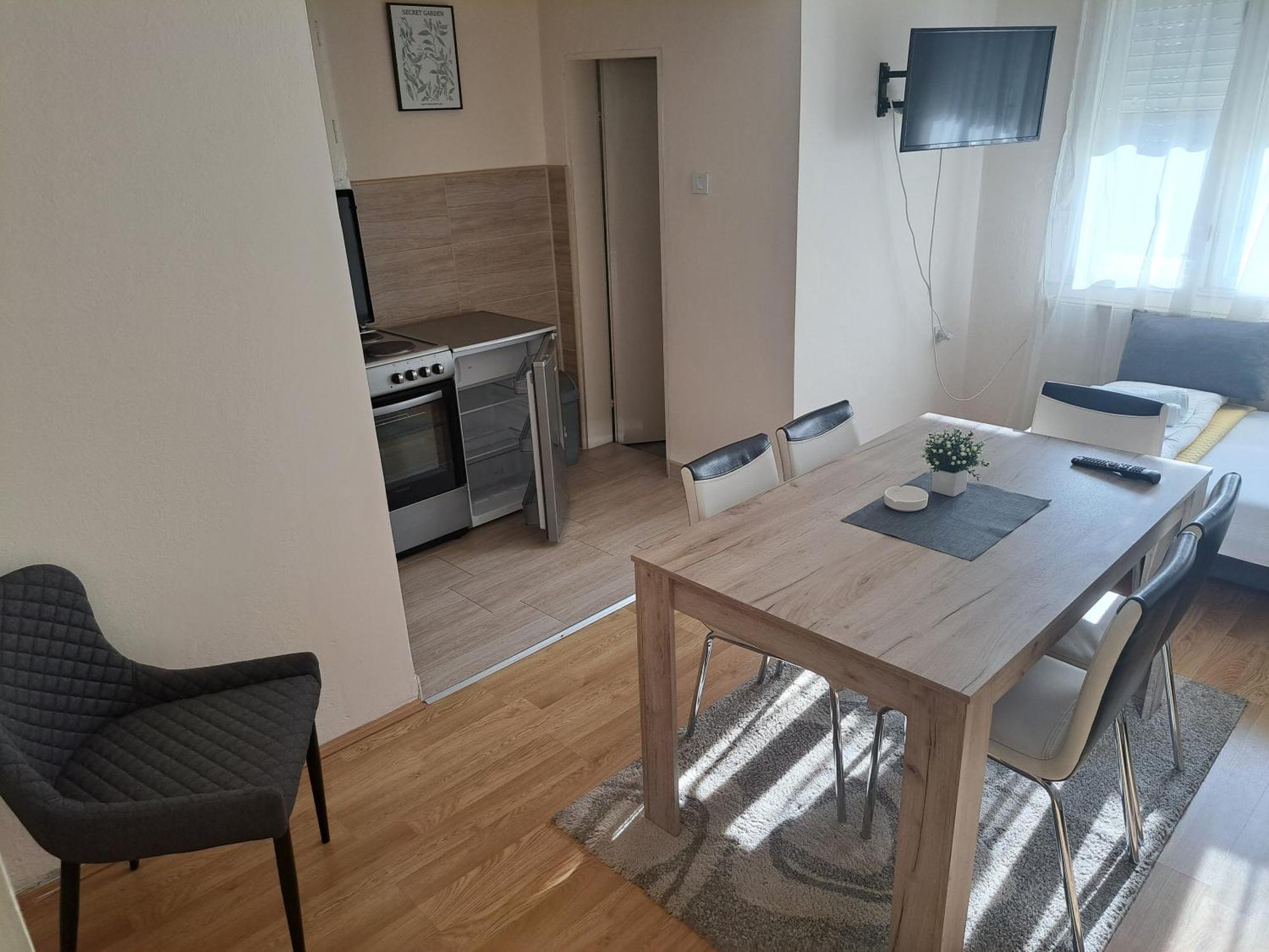 Haus Apartman Zajecar M&L Pokoj fotografie